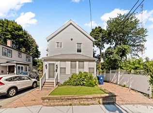 9 Curve St, Newton, MA 02465