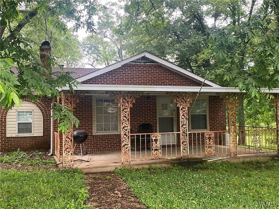 1st image of 2612 21st Ct E