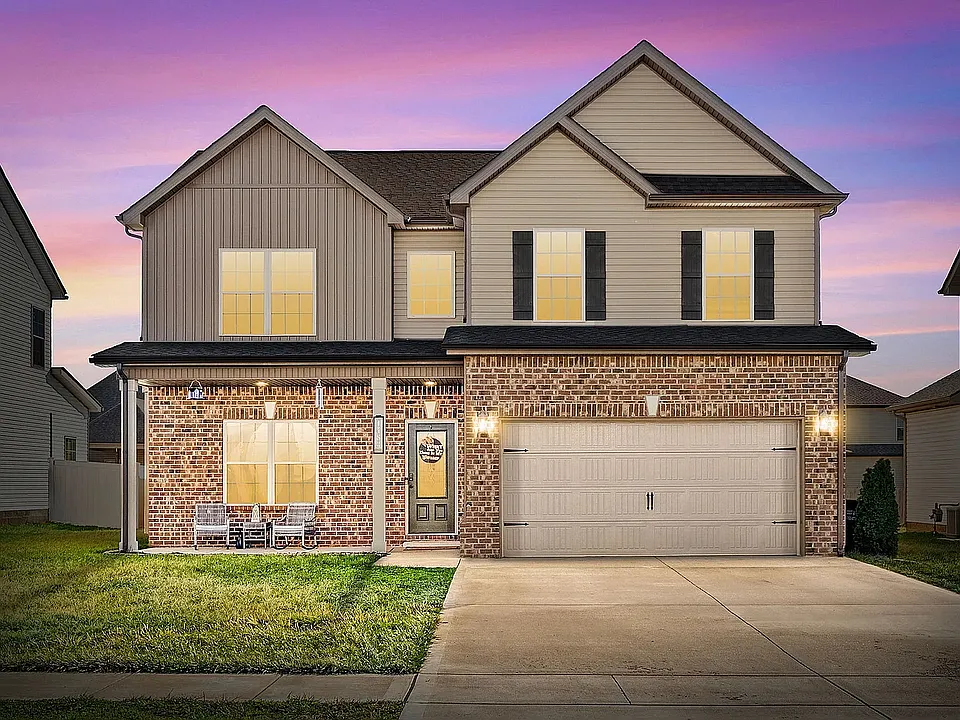 1483 Kingbird Dr