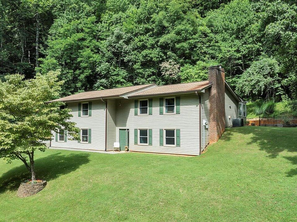 8858 Starlight Ln, Boones Mill, VA 24065 Zillow