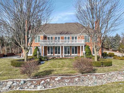 217 Lake Shore Rd, Grosse Pointe Farms, MI, 48236