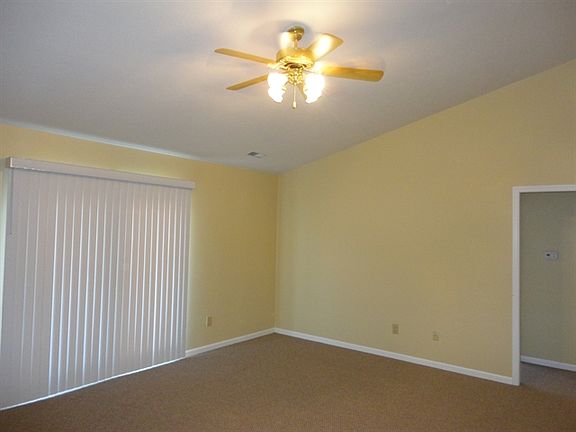 2nd image of 372 Bear Story Blvd