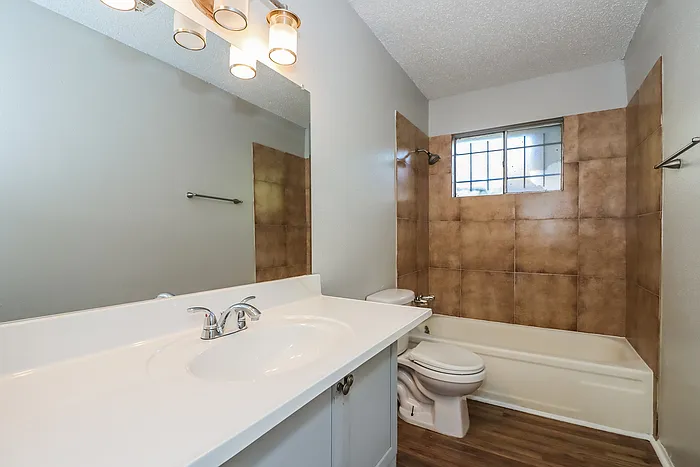 11750 Murr Way — Photo 16