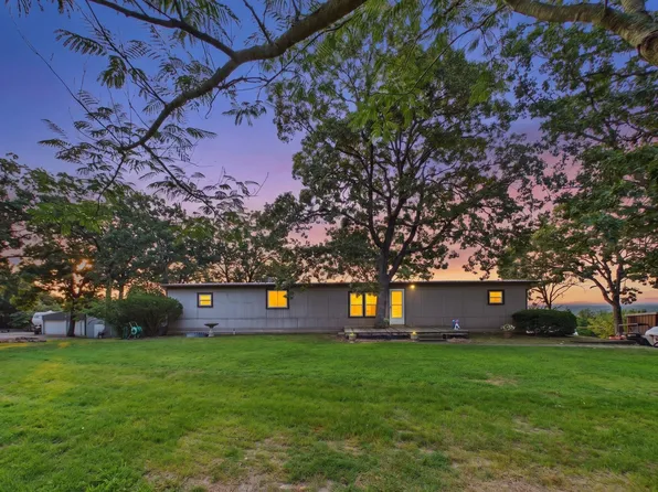22565 County Road 203, Wheatland, MO 65779