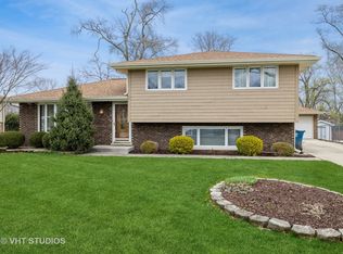 10141 S 83rd Ct, Palos Hills, IL