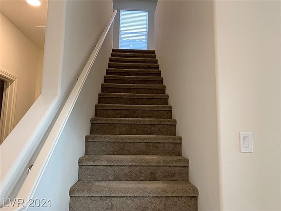 2nd image of 9221 Nanjing Ave