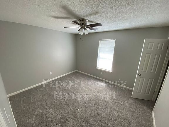 3rd image of 120 Chalet North Ct #150