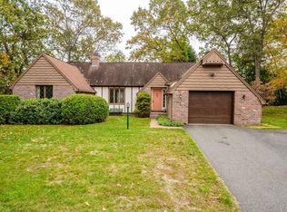 21 Channing Rd, East Longmeadow, MA 01028