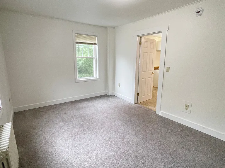 155 Center St — Photo 21