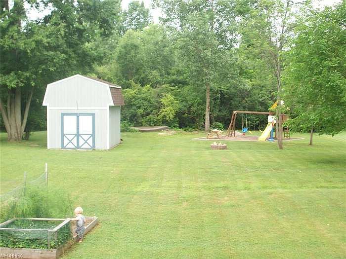 2nd image of 1282 Blueberry Hill Dr