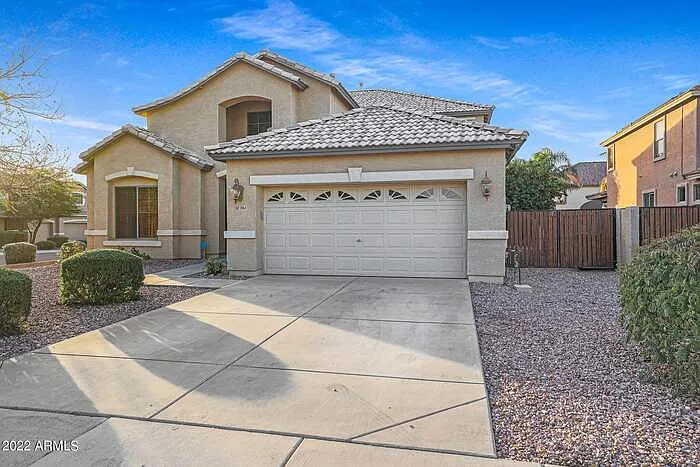 5 bed, 3.0 bath, 3393 sqft, $3,560 — Photo 1