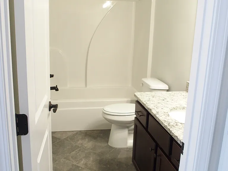 807 Bolton Dr — Photo 20