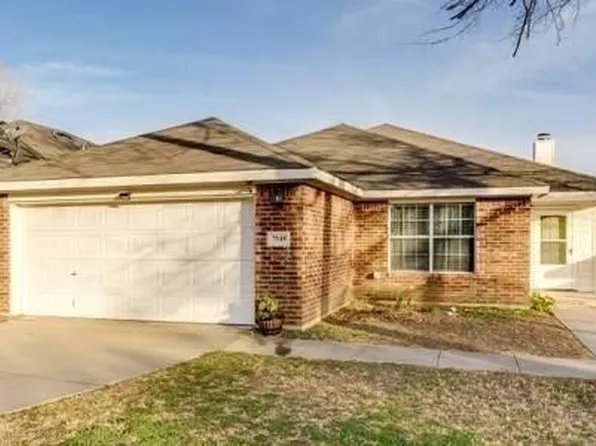 7549 Vanessa Dr, Fort Worth, TX 76112