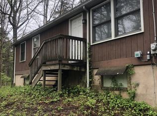 1 Broderick Dr, Jackson, NJ 08527