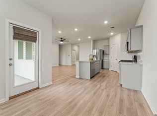 13758 Wincrest Dr, Walker, LA 70785