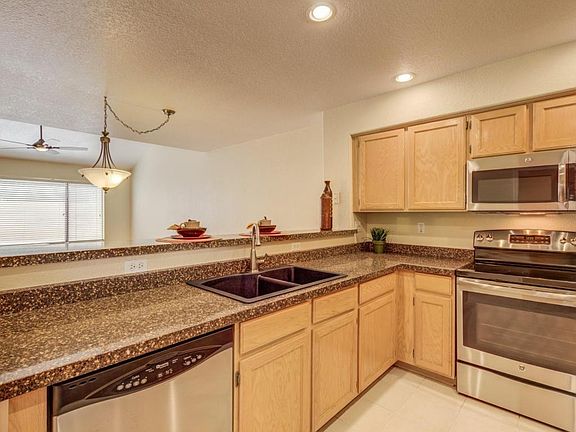 4th image of 4735 W New World Dr