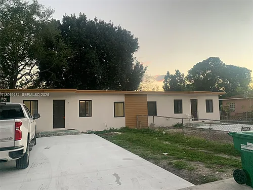 2238 NW 93rd Ter #A Photo 1 2238 NW 93rd Ter #A Photo 1