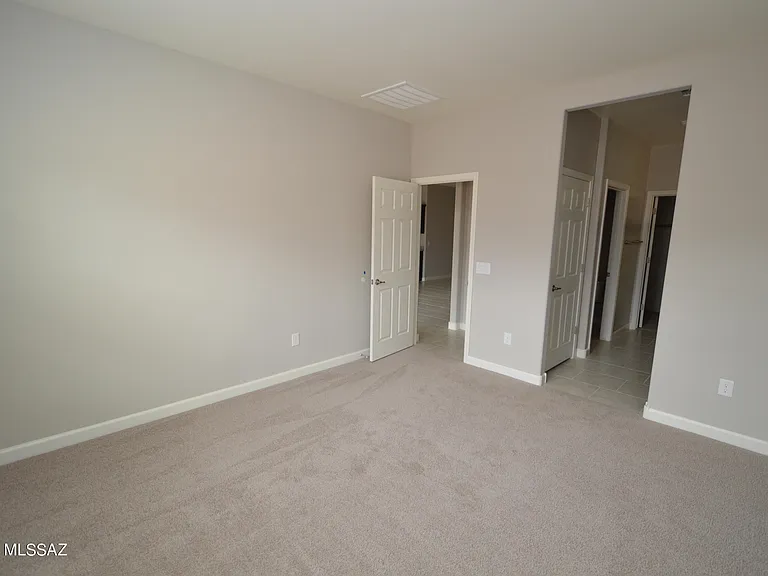 12175 E Metz Dr — Photo 8