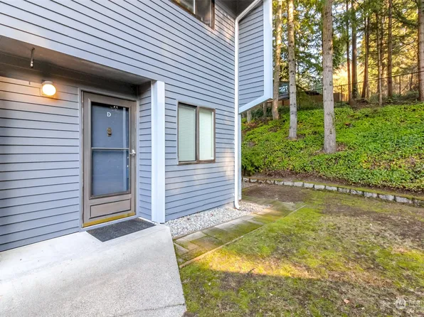 (undisclosed Address), University Place, WA 98465