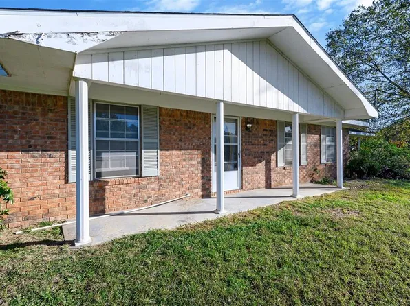 123 Randall Rd, Broken Bow, OK 74728