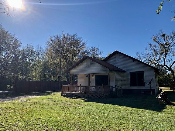 4th image of 172 County Road 2410