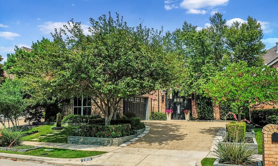 1st image of 2816 Prestonwood Dr