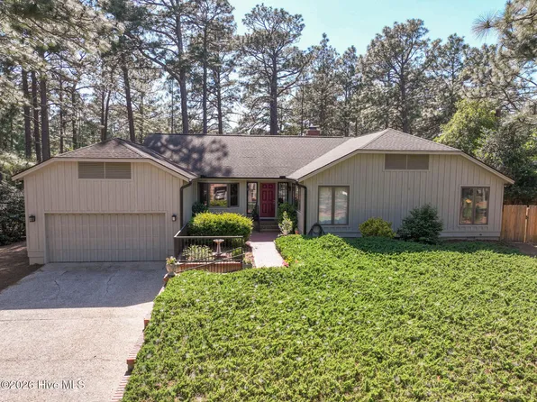 35 Doral Drive, Pinehurst, NC 28374