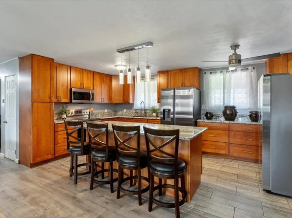 56 Polani St, Kahului, HI 96732
