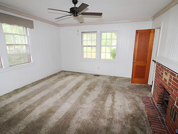 6th image of 702 Tidmore Bend Rd