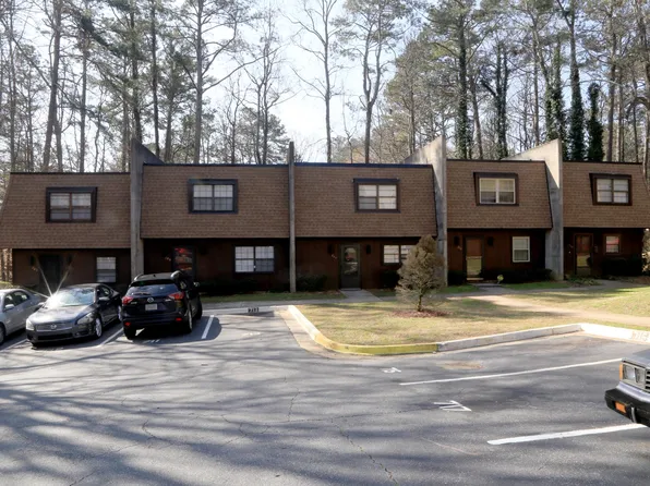 707 Cedar Pointe Ct SW, Marietta, GA 30008