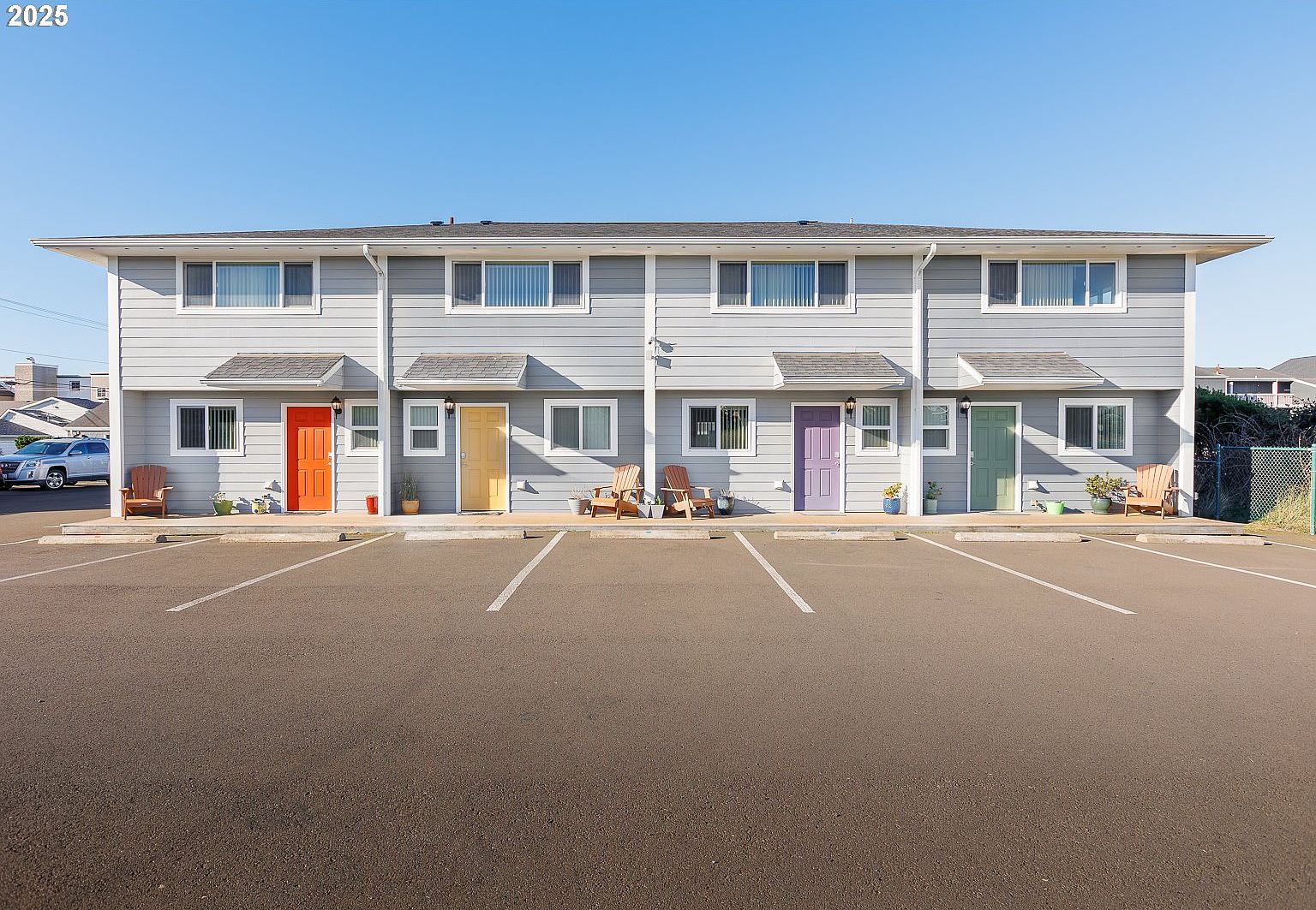 129 SW Dolphin St, Newport, OR 97365 | Zillow