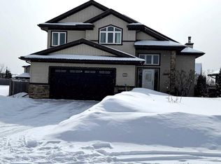 725 N 10th St SE, Slave Lake, AB T0G 2A3