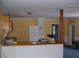 32 Hardy Rd, Wilmington, NY 12997