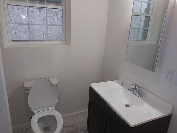 4th image of 36 Saint John St #4