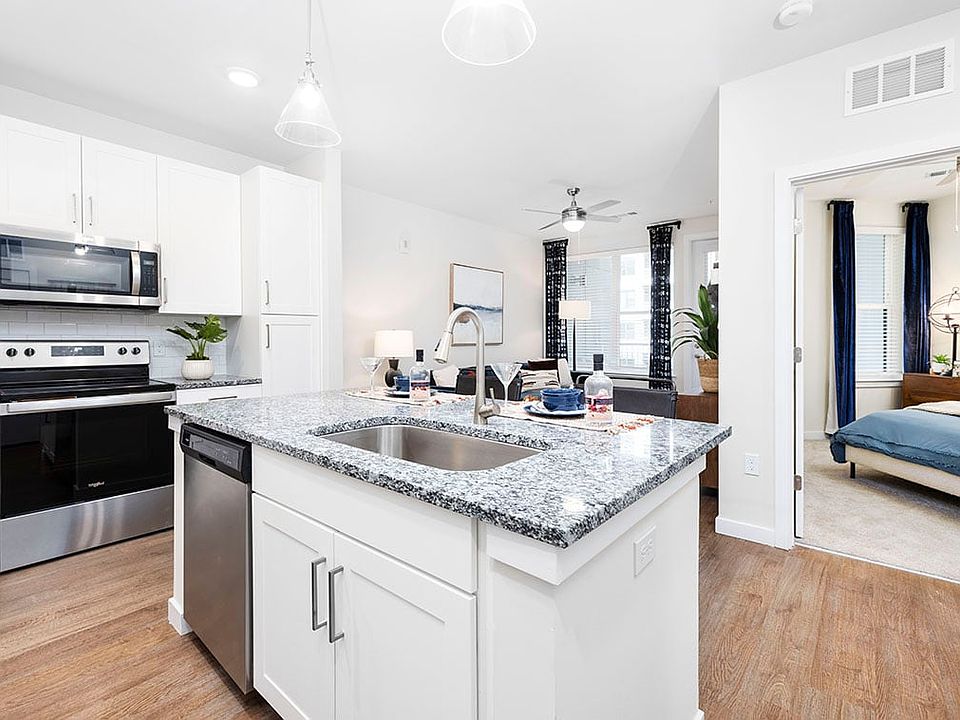 Kitchen Island |The Station at San Marco| Jacksonville, FL