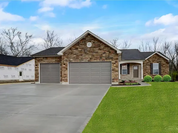542 Holland Dr, Trenton, OH 45067