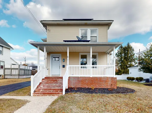 419 N 2nd St, Hammonton, NJ 08037