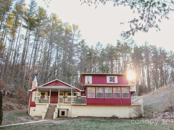 1407 Snow Creek Rd, Bakersville, NC 28705