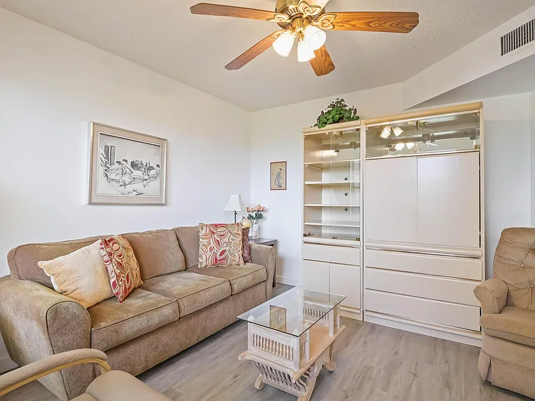 3951 Via Poinciana Way #511 — Photo 17