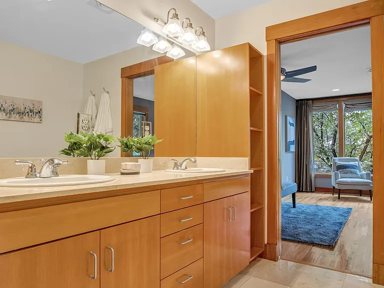 1217 Linden Ave — Photo 11