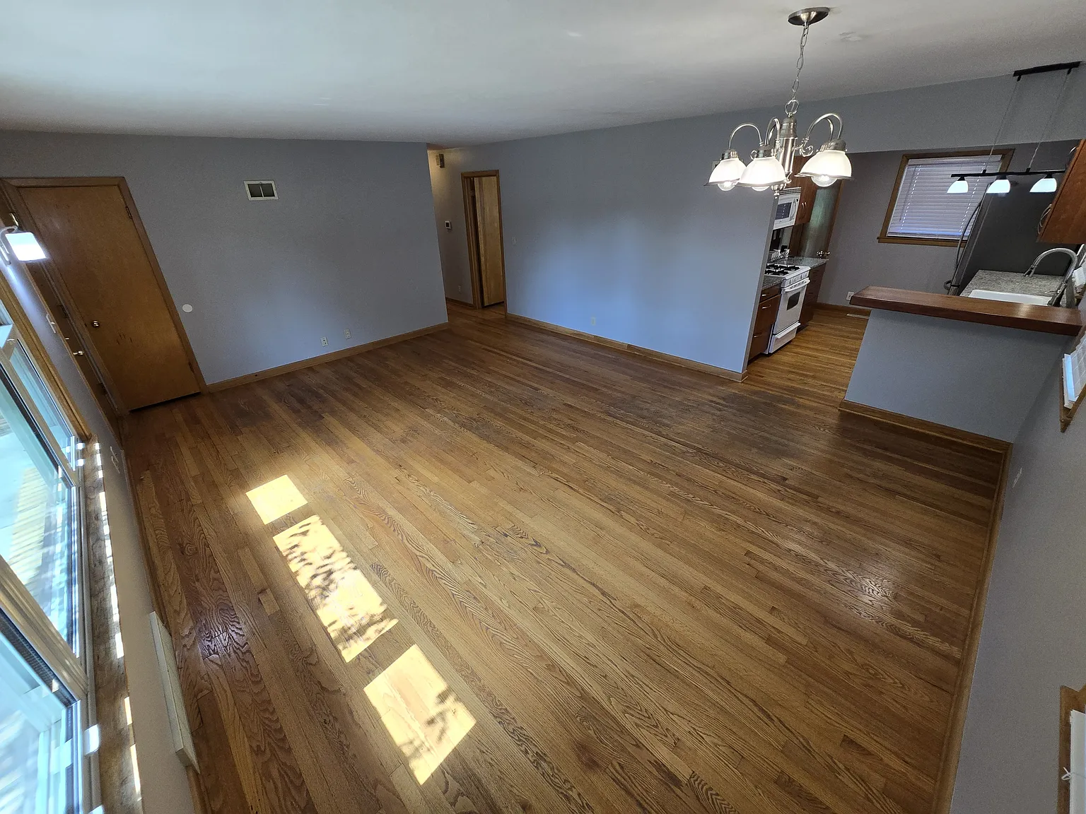 3340 Hillside Street - 1 — Photo 3