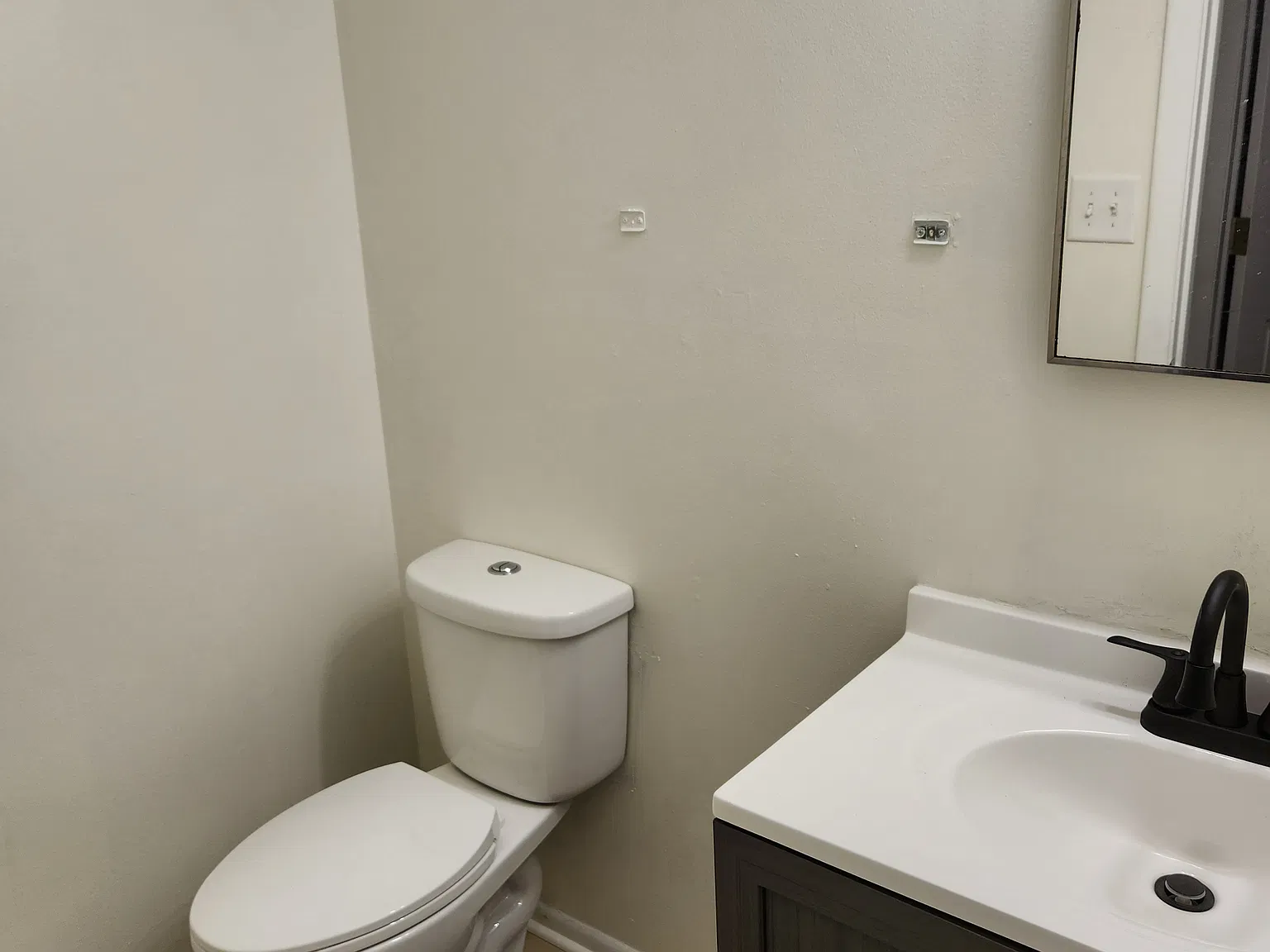 3 bed, 1.5 bath, 1250 sqft, $1,345 — Photo 3
