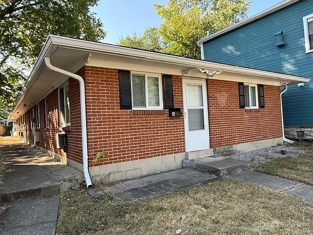 1st image of 246 Oak St