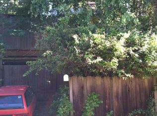 810 NE 69th St, Seattle, WA 98115