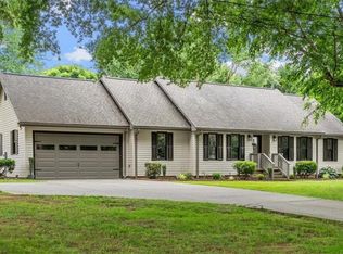 861 Central Rd, Clemmons, NC 27012