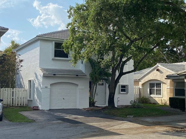843 NW 98th Ave