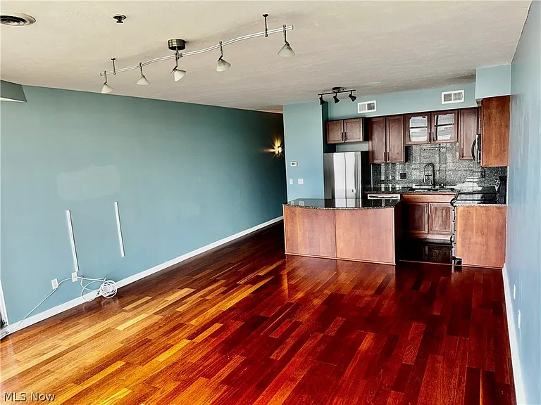 1237 Washington Ave #811 — Photo 36