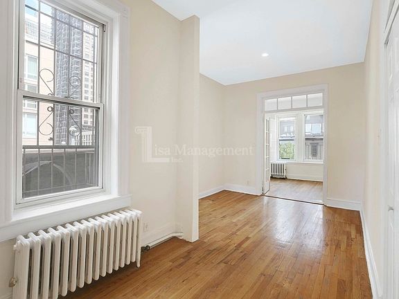 3rd image of 985 2nd Ave #3D