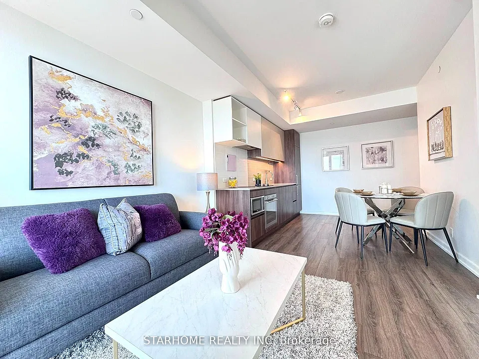1000 Portage Pkwy #1515