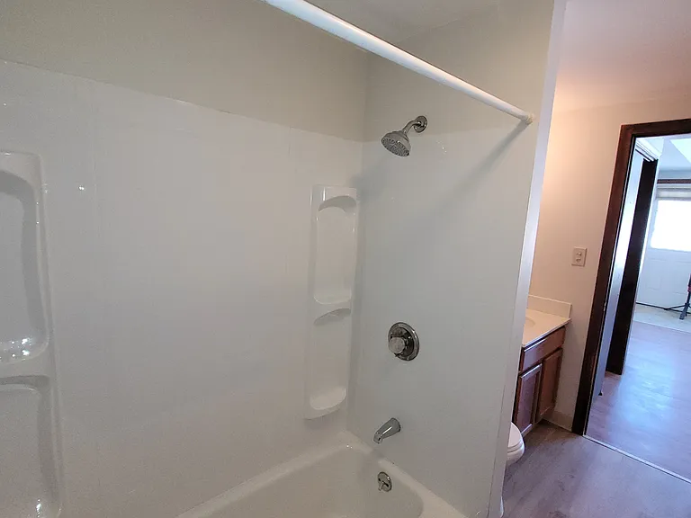 2192 W Creek Rd #6 — Photo 3